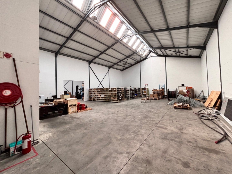 To Let commercial Property for Rent in Montague Gardens Western Cape